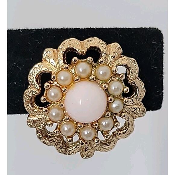 Vintage SARAH COVENTRY Clip On Earrings Faux Pink & Pearl‎ Goldtone Flower Rare - Picture 5 of 10